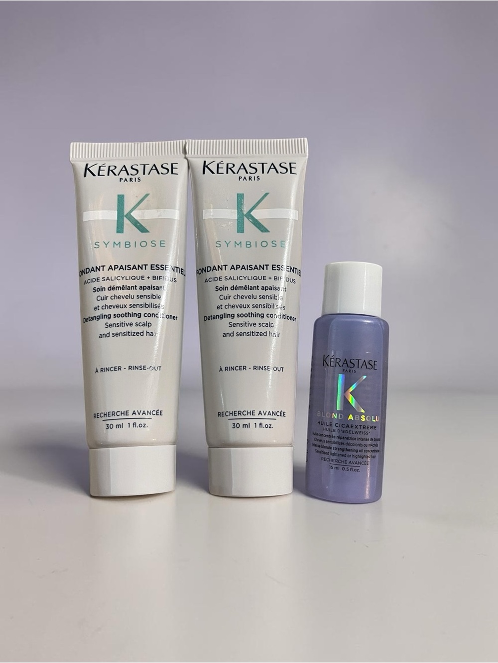Kérastase Hair Care Bundle Blond Absolu Oil & 2 Soothing Conditioners